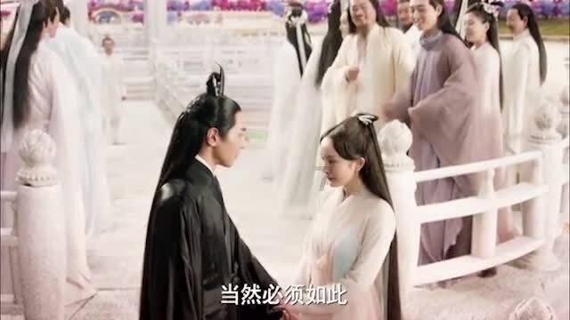 亚当玩高尔夫